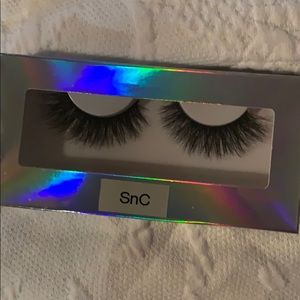 Natural mink lashes